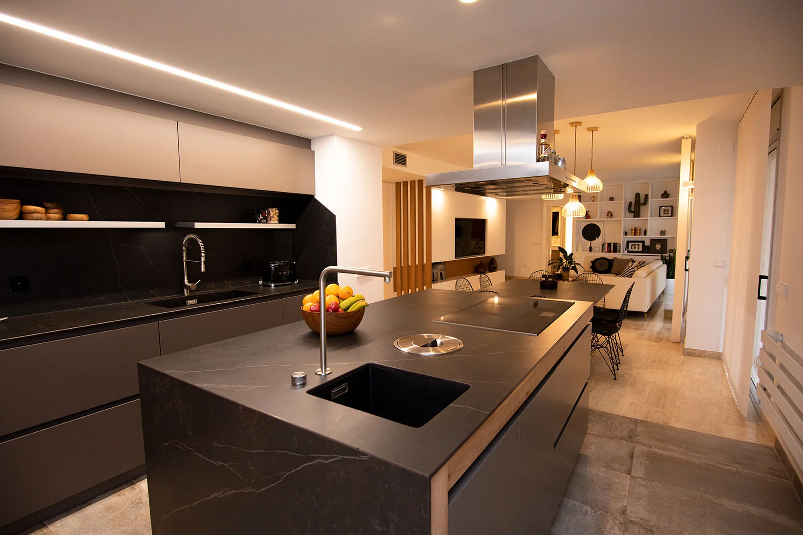 Vivienda en contrastes